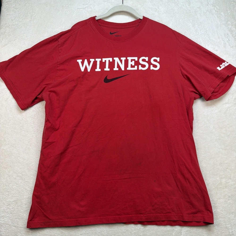 Nike LeBron Witness Graphic T Shirt Mens 2XL Basketball Streetwear Red